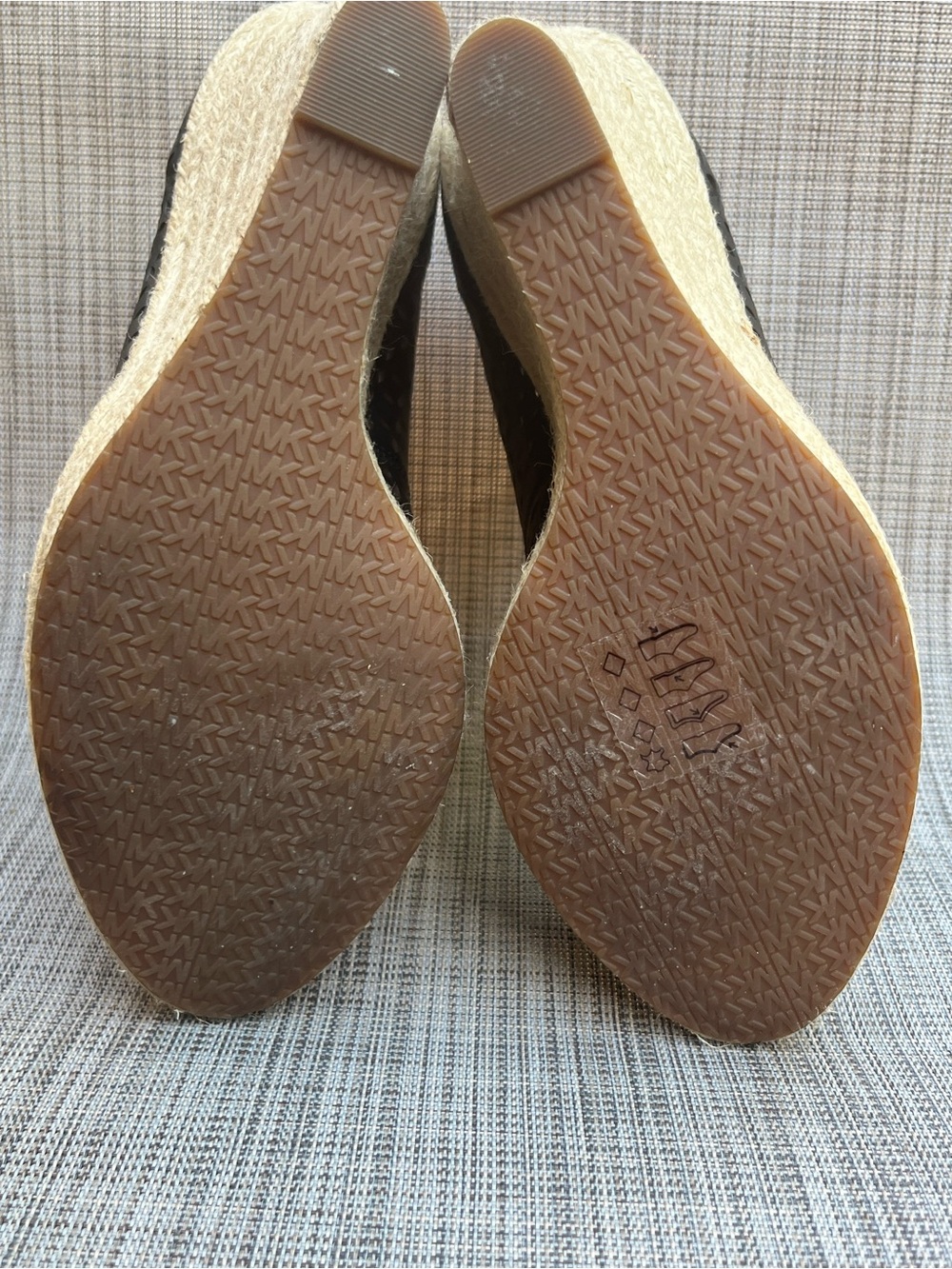 NWOT Michael Kors Black Wedge Open Toe shoes - Picture 8 of 11